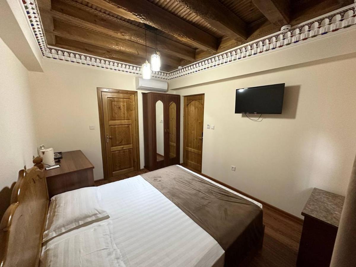 Antique Hotel Imran Bukhara Eksteriør billede