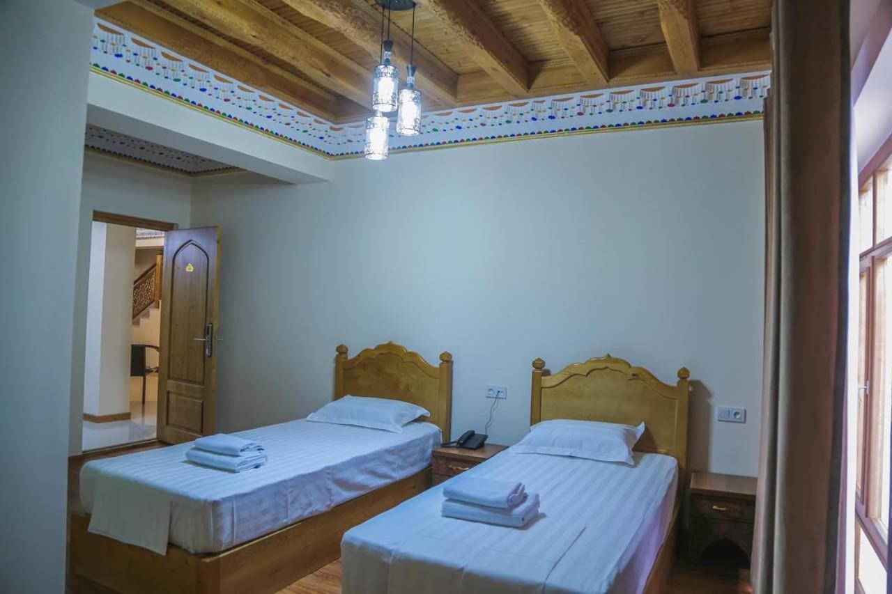 Antique Hotel Imran Bukhara Eksteriør billede